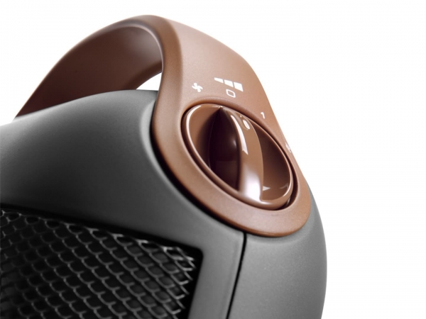 DeLonghi Capsule 1800W Fanlı