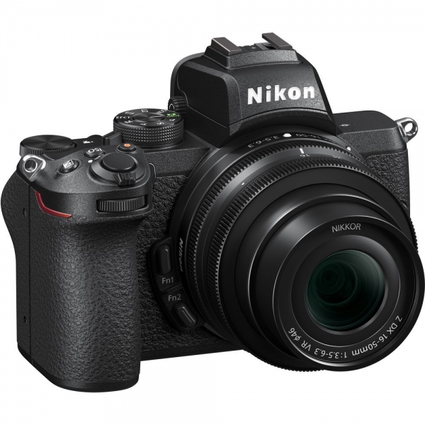 Nikon Z50 50-250mm Aynasız Fotoğraf Makinesi (50-250 mm)