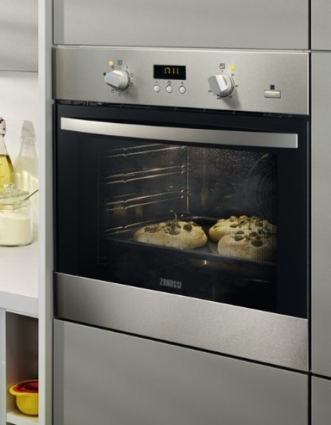 Zanussi ZOB65632XA Ankastre Fırın