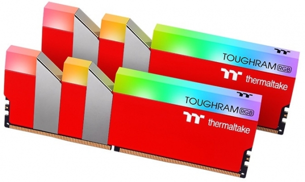 Thermaltake Toughram RGB 16 GB 3600 MT