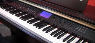 Yamaha YDP-V240