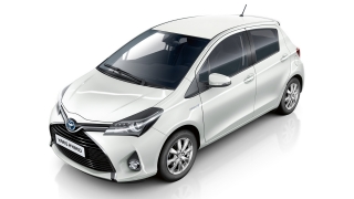 2015 Toyota Yaris 1.33 99 PS Style Red