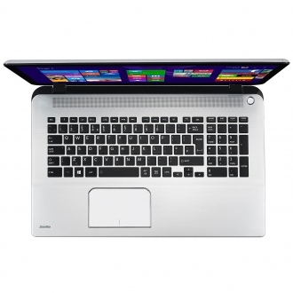 Toshiba Satellite P70-B-11Z Laptop