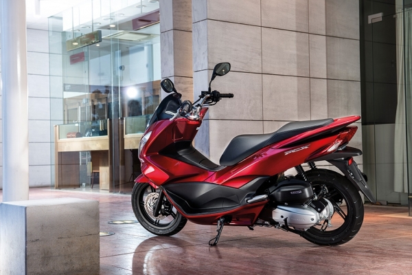 Honda PCX 125 Scooter