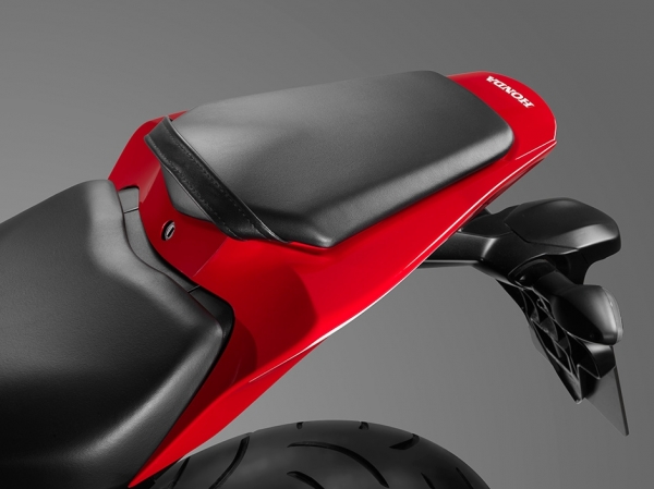 Honda CBR 1000RR Fireblade Racing