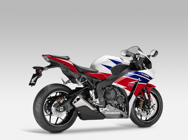 Honda CBR 1000RR Fireblade Racing