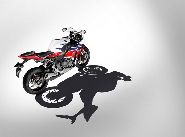 Honda CBR 1000RR Fireblade Racing