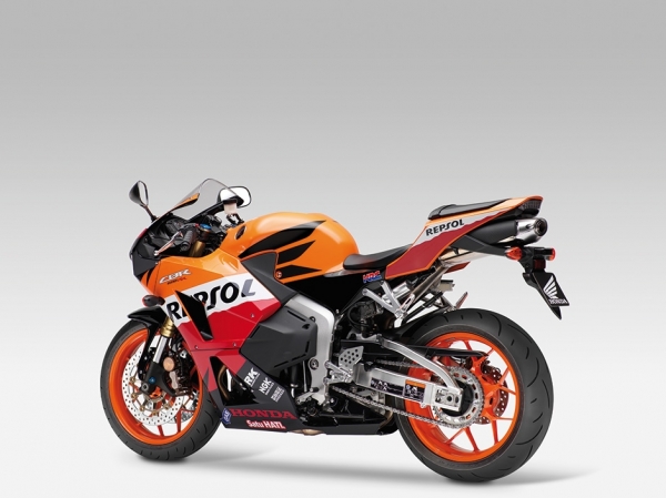 Honda CBR 600RR Racing