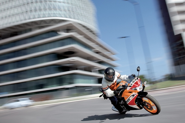 Honda CBR 125R Racing