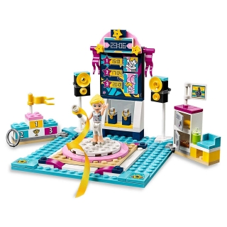 LEGO Friends  41372 Stephanie’s Gymnastics Show