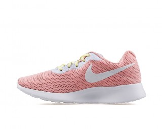Nike Tanjun Kadın Spor Ayakkabı