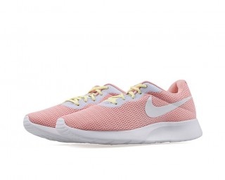 Nike Tanjun Kadın Spor Ayakkabı