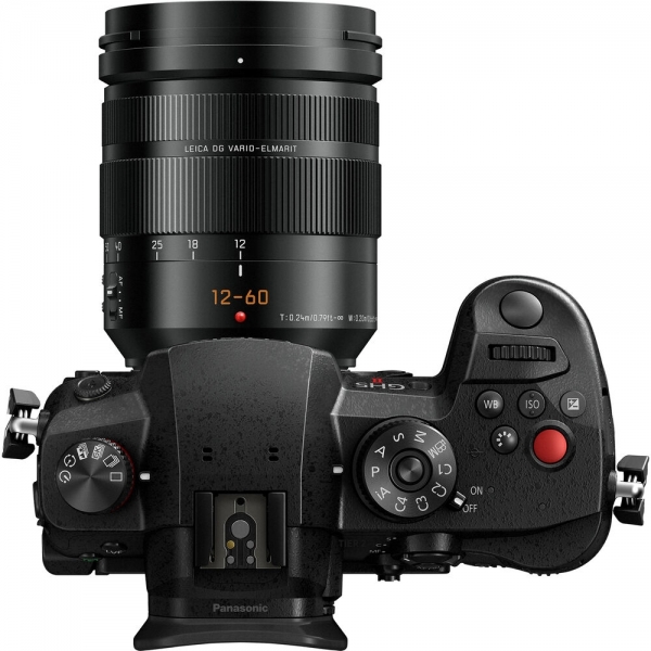 Panasonic Lumix GH5 II 12-60mm Aynasız Fotoğraf Makinesi