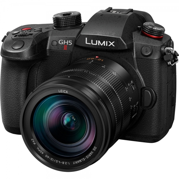 Panasonic Lumix GH5 II 12-60mm Aynasız Fotoğraf Makinesi