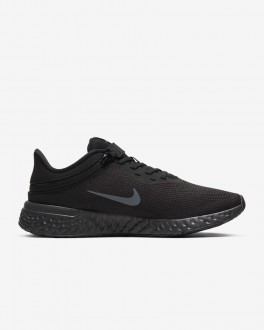 Nike Revolution 5 FlyEase Erkek Spor Ayakkabı