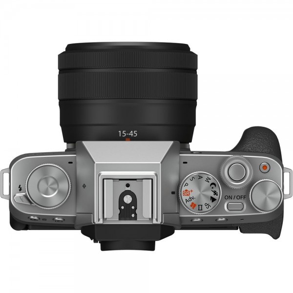 Fujifilm X-T200 15-45mm Aynasız Fotoğraf Makinesi (15-45 mm)