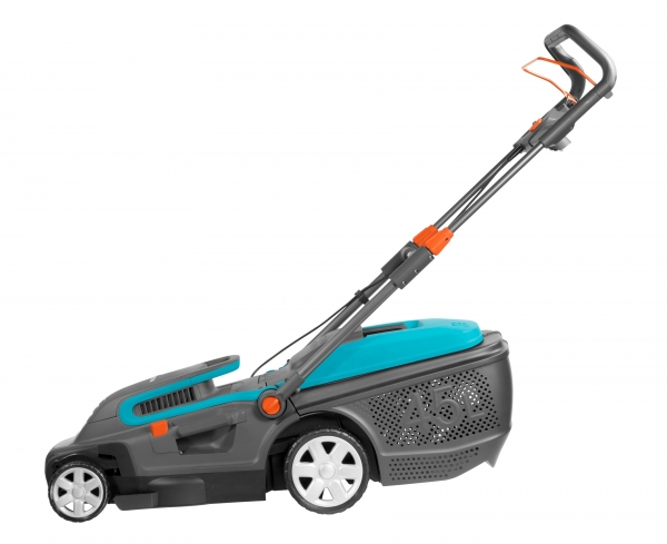 Gardena PowerMax 1600/37 Çim Biçme Makinesi