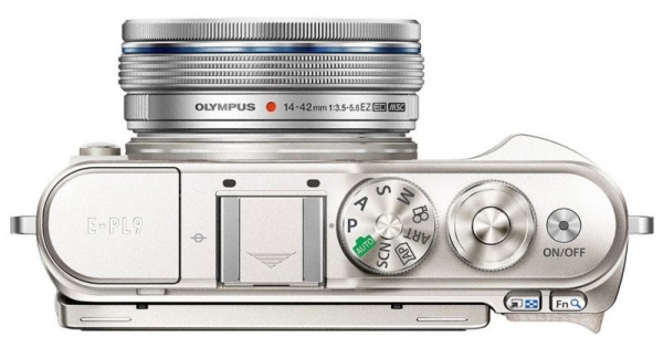 Olympus PEN E-PL10 Aynasız Fotoğraf Makinesi (Gövde)
