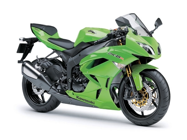 Kawasaki ZX6R Racing