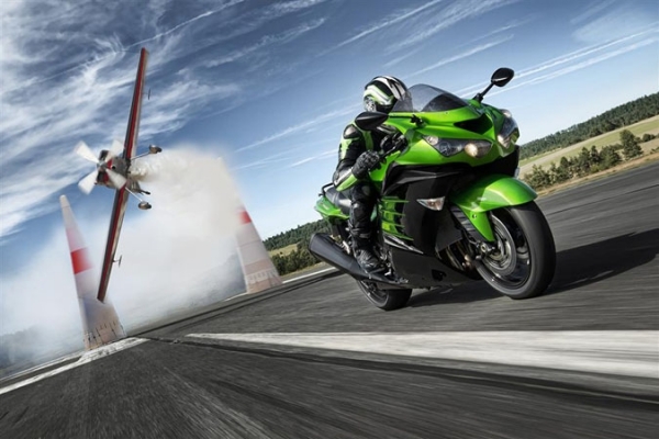 Kawasaki ZZR1400 Racing