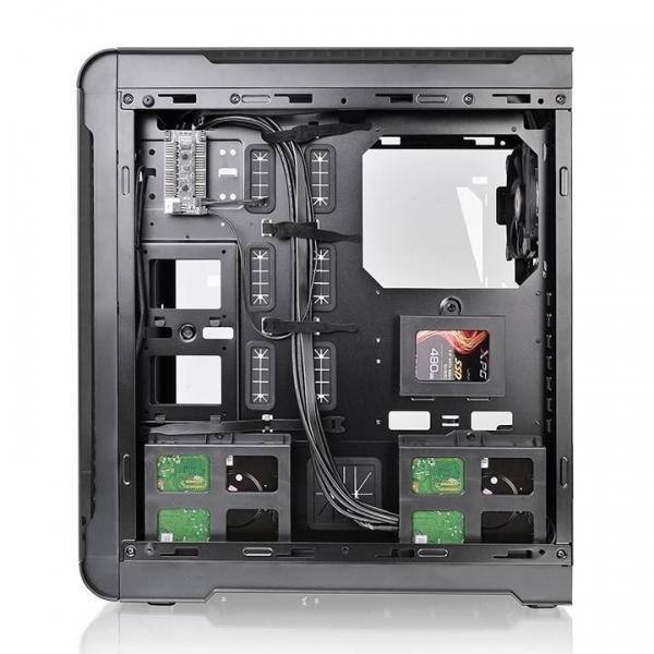 Thermaltake View 32 Bilgisayar Kasası