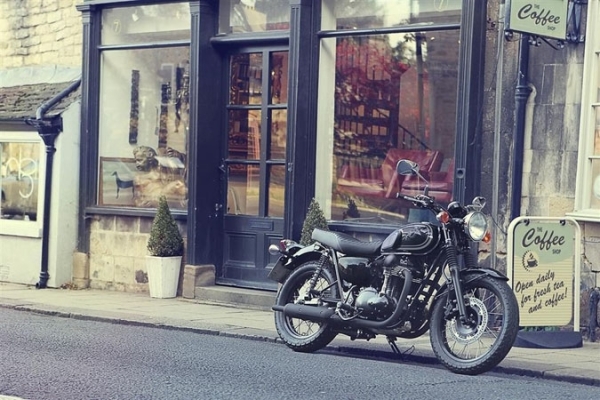 Kawasaki W800