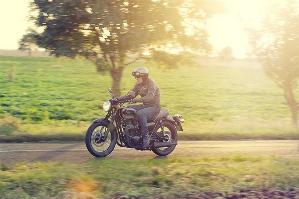 Kawasaki W800