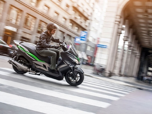 Kawasaki J300 Scooter
