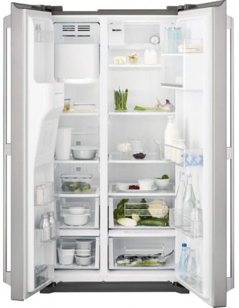 Electrolux EAL6140WOU Buzdolabı