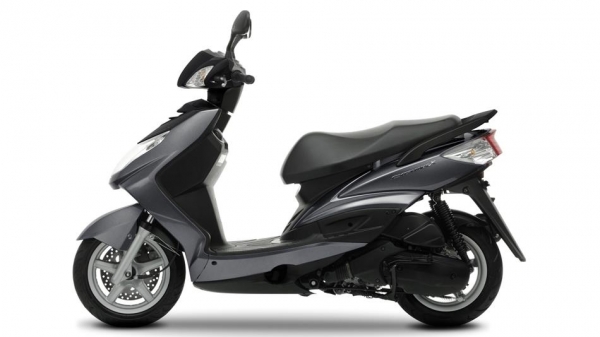 Yamaha Cygnus X Scooter