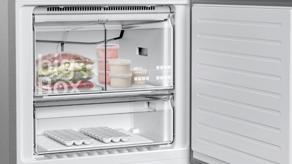 Siemens KG76NVIF0N Buzdolabı