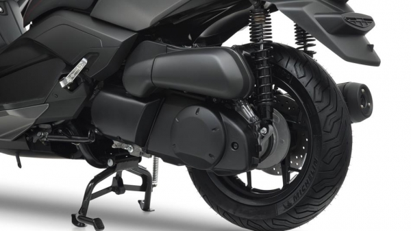 Yamaha X-MAX 250 ABS Scooter