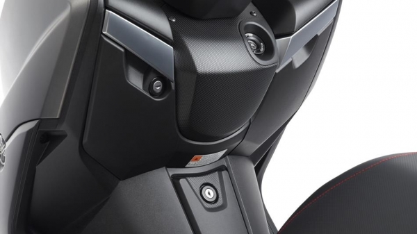 Yamaha X-MAX 250 ABS Scooter