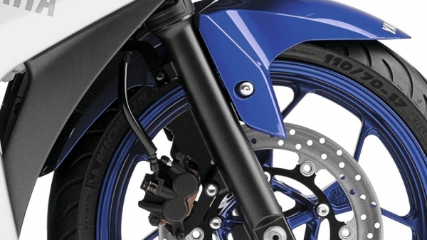 Yamaha YZF-R25 Racing