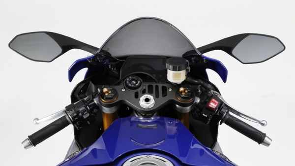 Yamaha YZF-R1 Racing