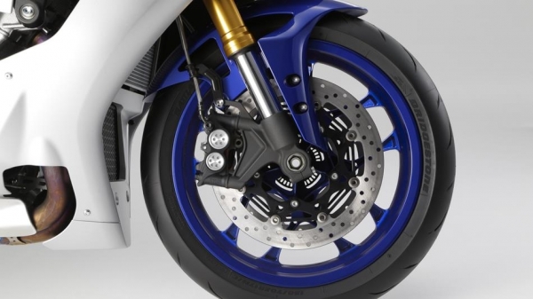 Yamaha YZF-R1 Racing
