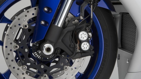 Yamaha YZF-R1 Racing