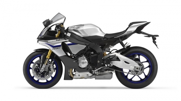 Yamaha YZF-R1M Racing
