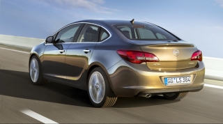 2016 Opel Astra Sedan 1.4 140 HP Otomatik Design
