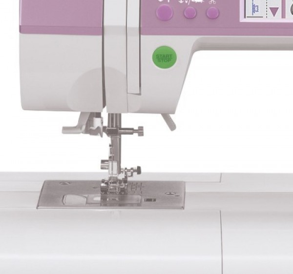 Singer Quantum Stylist 9985 Dikiş ve Nakış Makinesi