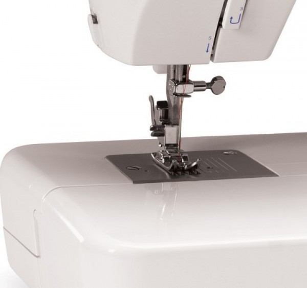 Singer 8280 Dikiş ve Nakış Makinesi