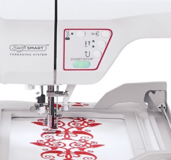 Singer Futura XL-580 Dikiş ve Nakış Makinesi