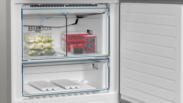 Bosch KGN76VIF0N Buzdolabı
