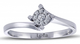 Lova 1020173 0.30 Karat Görünümlü Pırlanta Yüzük