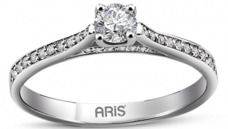 Ariş Pırlanta RT403697-0013 0.34 Karat Pırlanta Yüzük