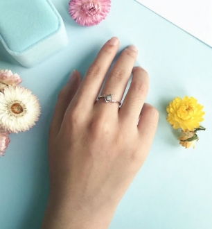 Ejoya EJ79203 0.09 Karat Pırlanta Yüzük