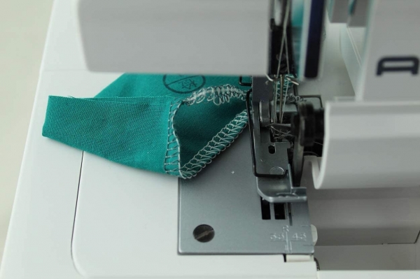 Acme 334 Overlok ve Reçme Makinesi