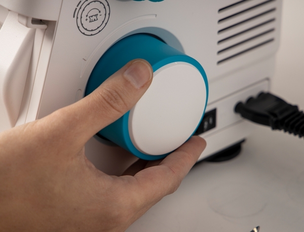 Pfaff Admire Air 5000 Overlok ve Reçme Makinesi