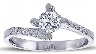 Lova 1070063 0.55 Karat Pırlanta Yüzük