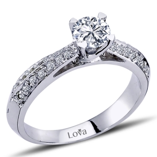 Lova 1050164 0.63 Karat Pırlanta Yüzük